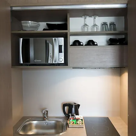 Hotel apartamentowy Appart'city Confort Centre Prado Velodrome 3*